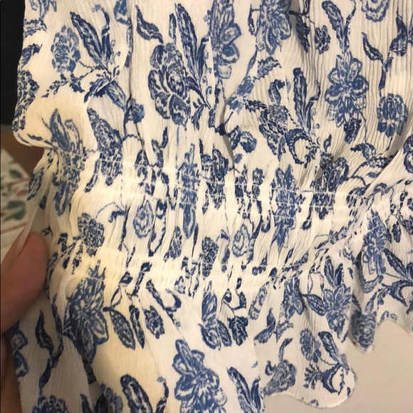 Top - Picture 4 of 5